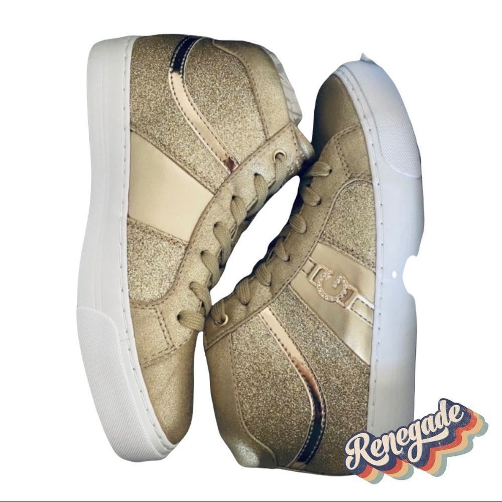 🐝 Gettie lace-up sneaker Size 7.5